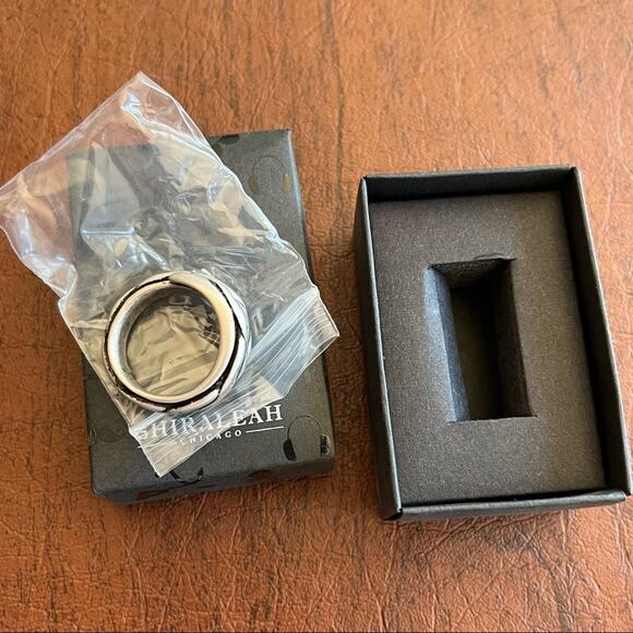 Shiraleah Chicago Thornton Serpent Ring Black Gray 8 NIB - Picture 15 of 16